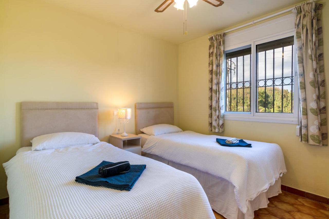 3 Bedroom House, 400M To The Beach, Near La Cala De Mijas Μάλαγα Εξωτερικό φωτογραφία